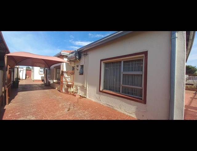 4 BEDROOM HOUSE FOR SALE IN MAMELODI WEST